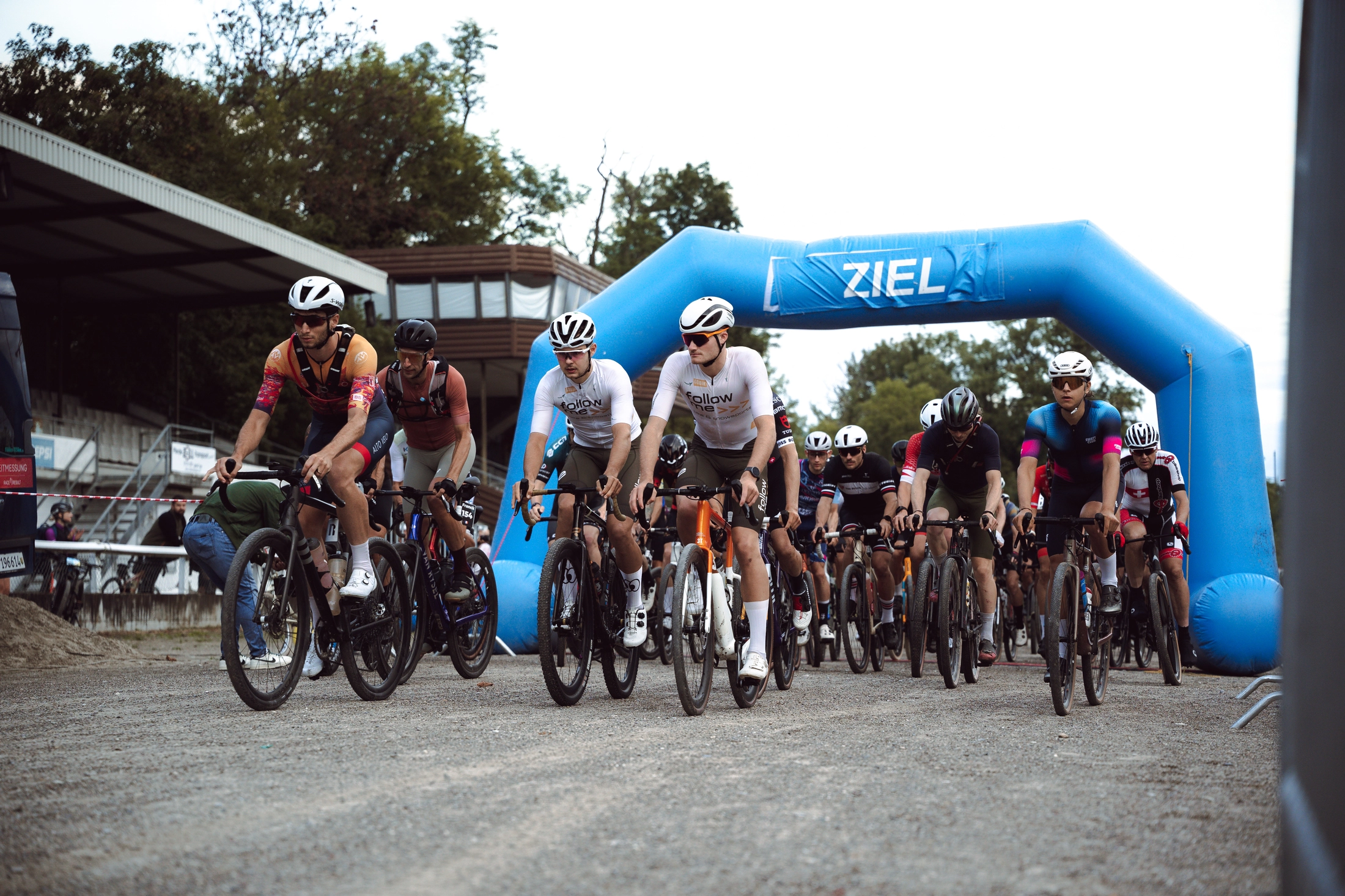 Gempen 120 riders climbing during the race